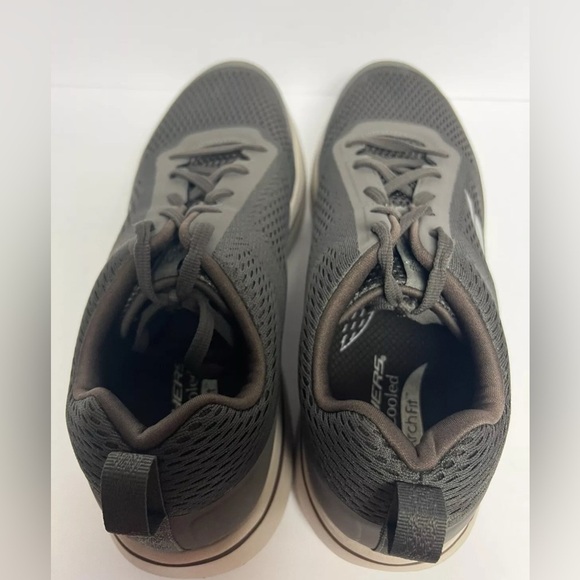 Skechers Mens Gowalk Arch Fit Sneaker Taupe Size 13 M main image 5